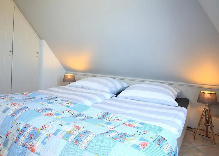 Hues Strandleev 1 Casa de Férias *